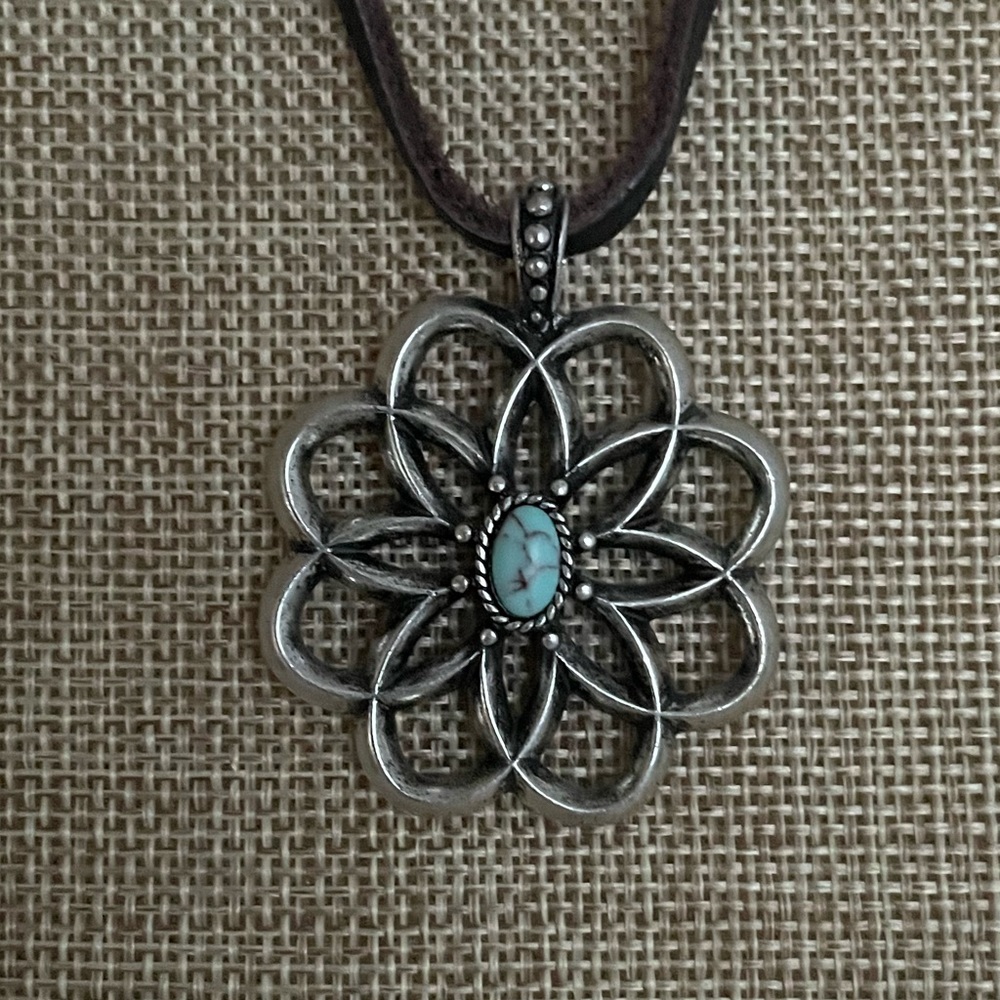Lucky Brand necklace!